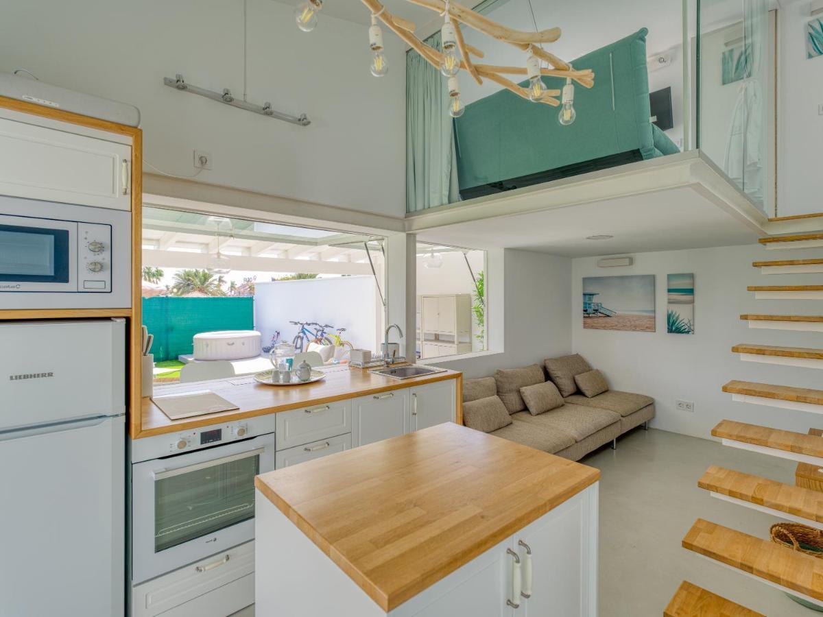 Aquarium Bungalow Private Jacuzzi, 3 Bedrooms, Ac And Bikes 마스팔로마스 외부 사진